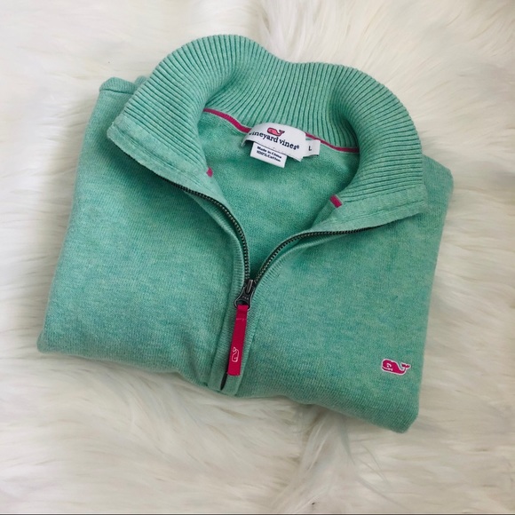 Vineyard Vines Sweaters - Vineyard Vines sweater